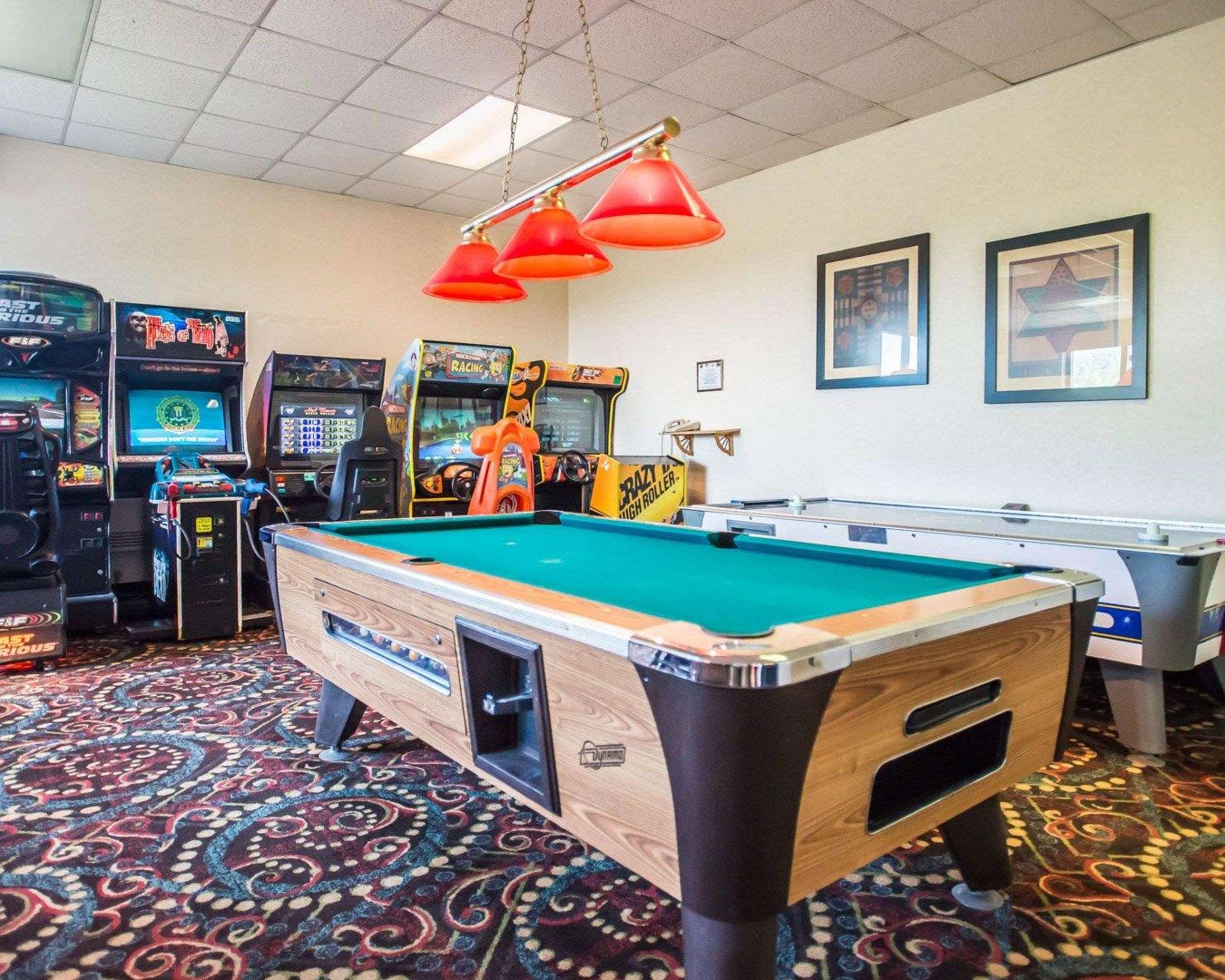 Comfort Inn Pocono Lakes Region Lake Ariel Eksteriør bilde