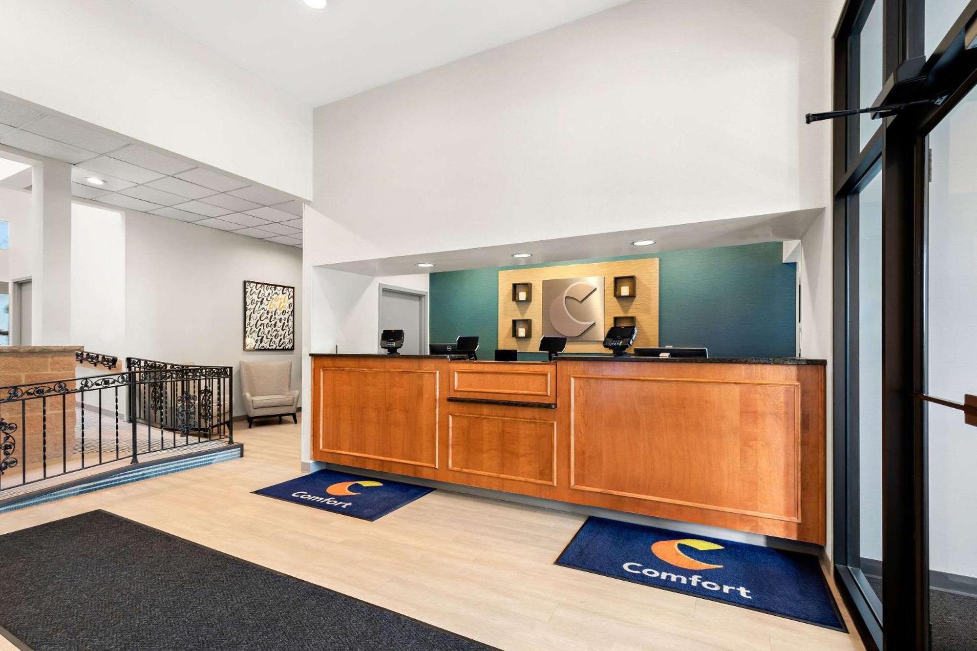 Comfort Inn Pocono Lakes Region Lake Ariel Eksteriør bilde