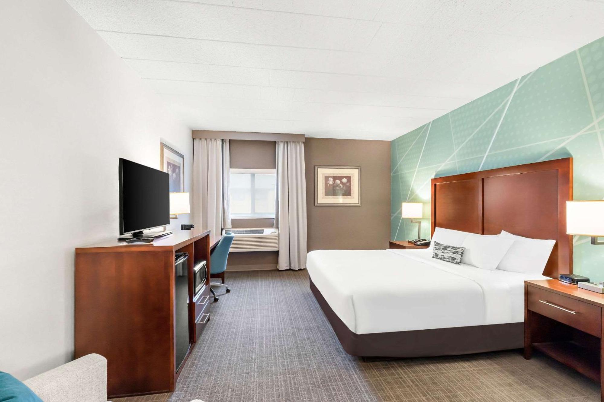 Comfort Inn Pocono Lakes Region Lake Ariel Eksteriør bilde