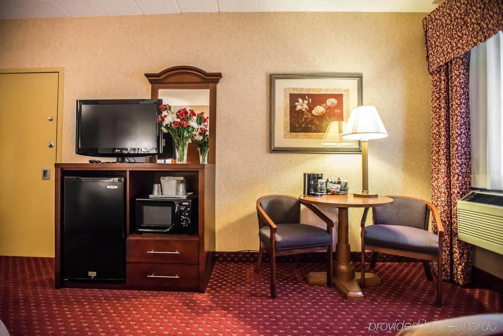 Comfort Inn Pocono Lakes Region Lake Ariel Eksteriør bilde